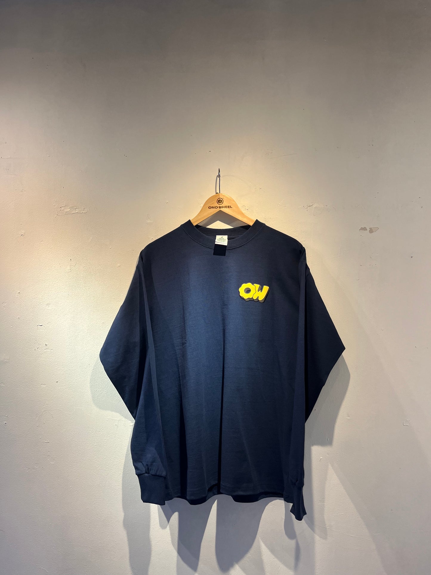 OW 8.1ozロングスリーブTシャツ (Navy×Yellow)