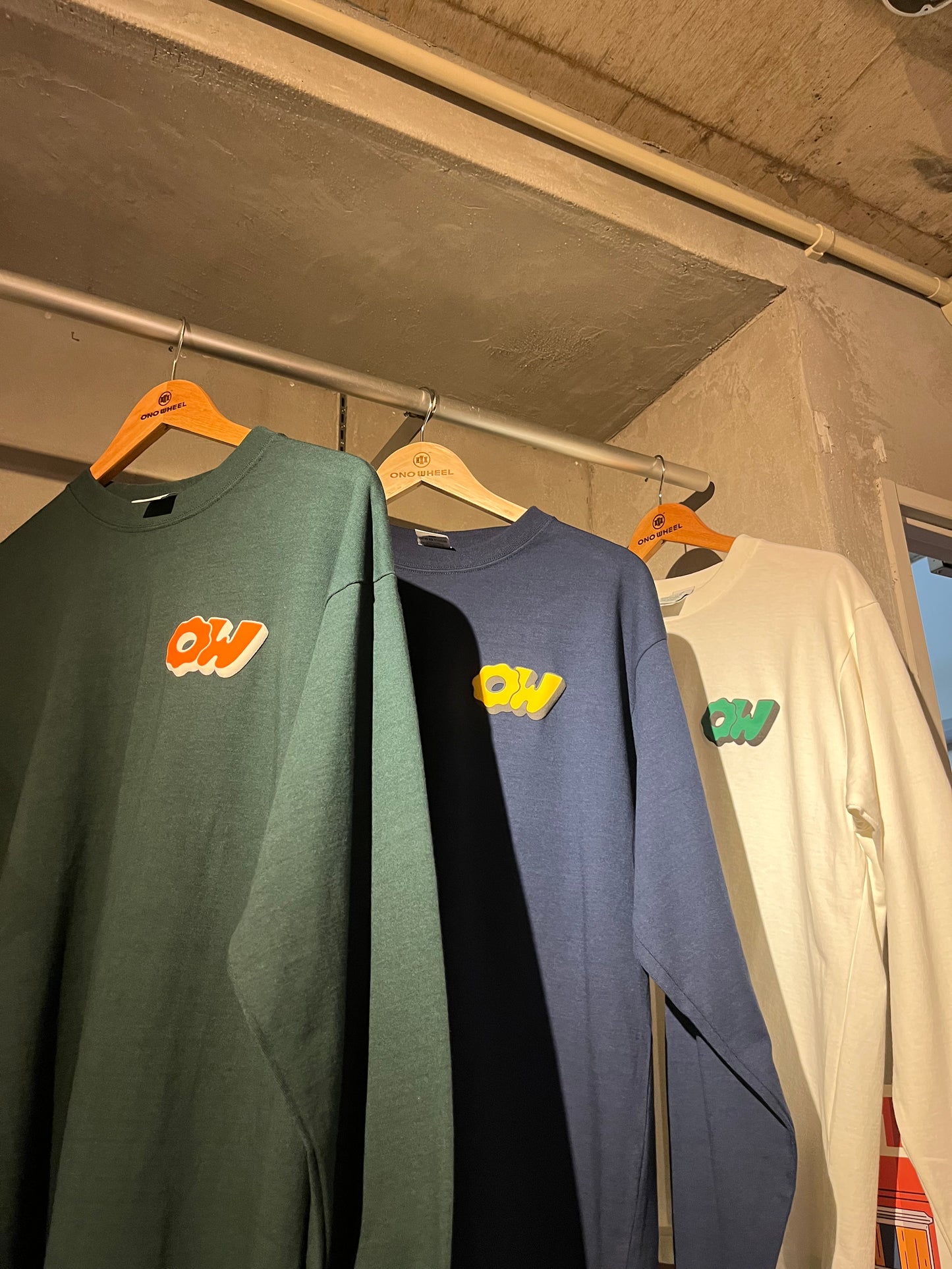 OW 8.1ozロングスリーブTシャツ（Green×Orange）